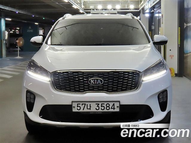 Kia Sorento 2018 — photo 2