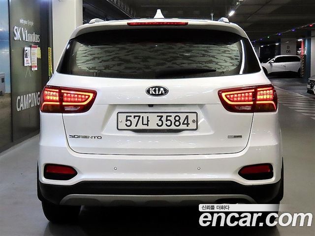 Kia Sorento 2018 — photo 5