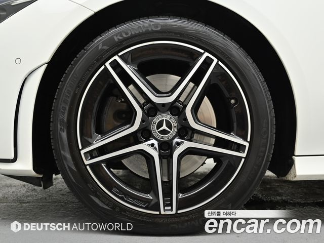 Mercedes-Benz CLA-Class 2022 — photo 5