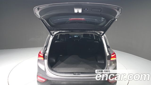 Hyundai Santafe 2019 — photo 20
