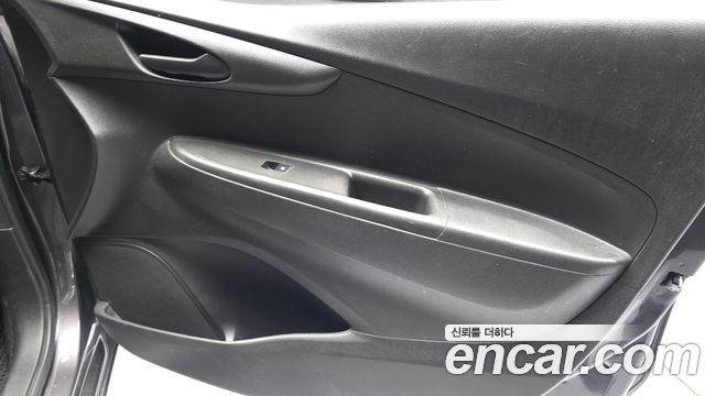 Chevrolet Korea Spark 2016 — photo 14