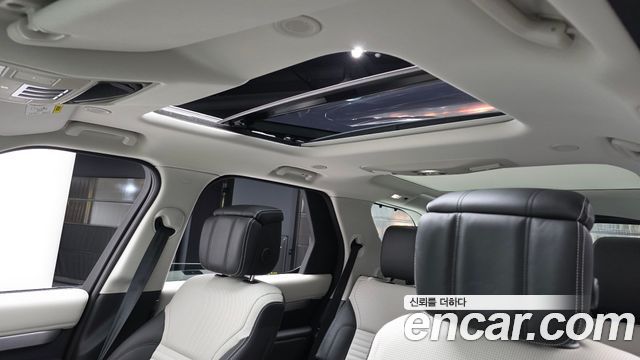 Land Rover Discovery 2025 — photo 18