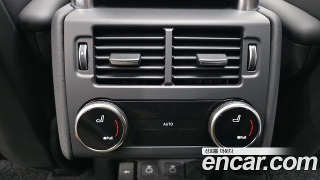 Land Rover Discovery 2025 — photo 19