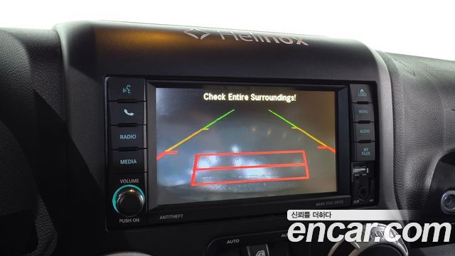 Jeep Wrangler 2015 — photo 14