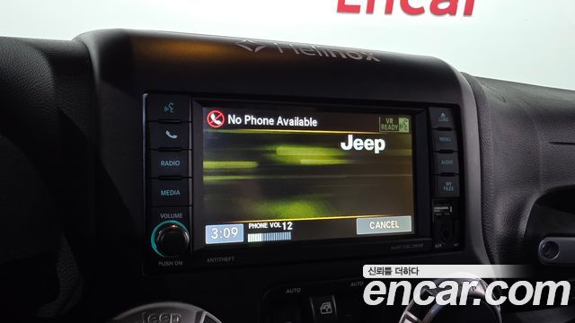 Jeep Wrangler 2015 — photo 15