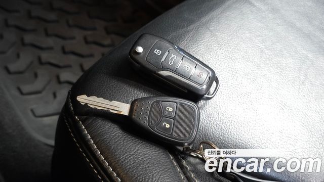 Jeep Wrangler 2015 — photo 18