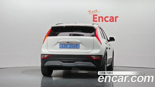 Kia Niro 2023 — photo 4