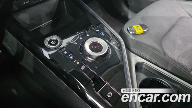 Kia Niro 2023 — photo 12