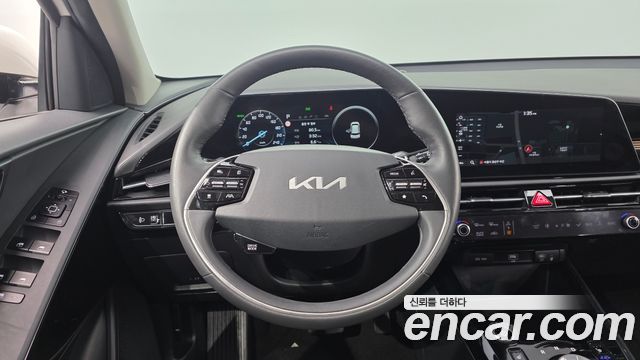 Kia Niro 2023 — photo 20