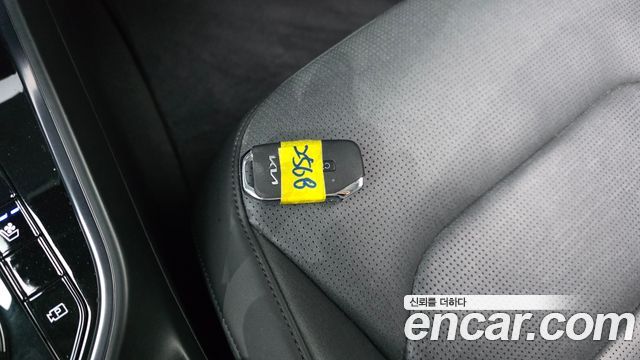 Kia Niro 2023 — photo 22