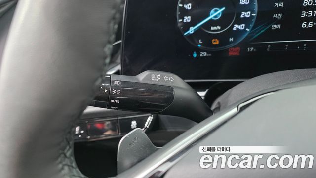 Kia Niro 2023 — photo 26