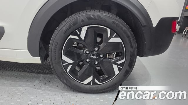 Kia Niro 2023 — photo 7