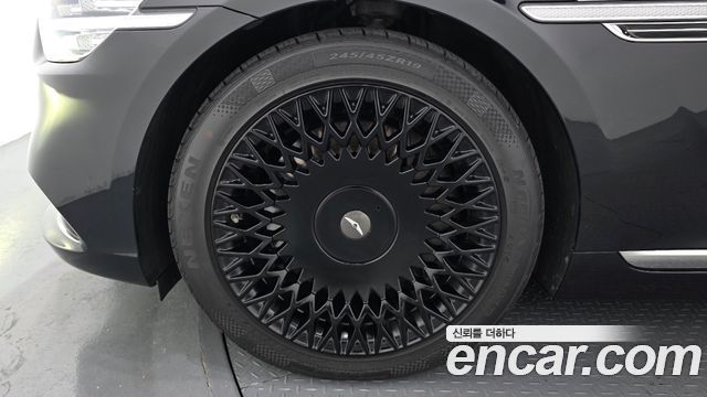 Genesis G90 2019 — photo 5