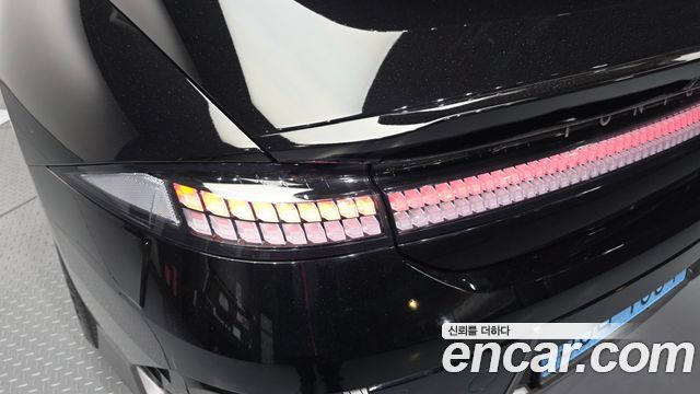Hyundai Ioniq6 2025 — photo 9