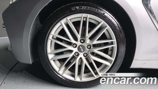 Genesis G70 2019 — photo 5