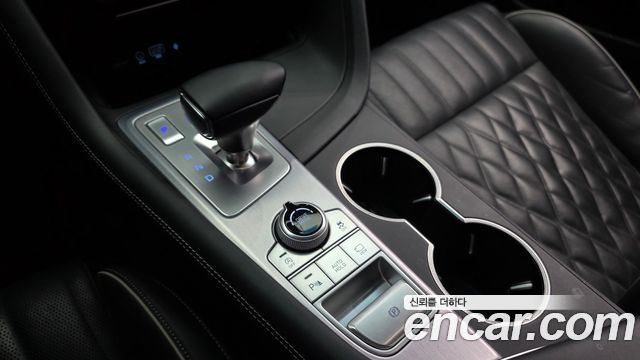 Genesis G70 2019 — photo 9