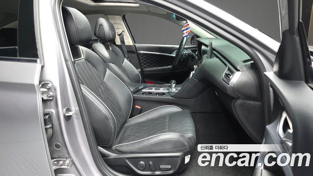 Genesis G70 2019 — photo 11