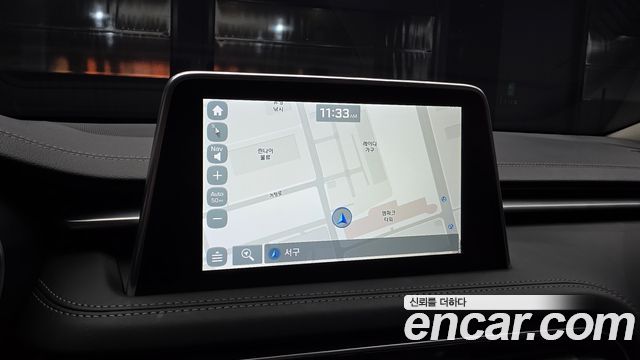 Genesis G70 2019 — photo 14