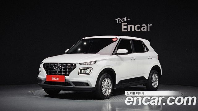 Hyundai Venue 2022 — photo 1