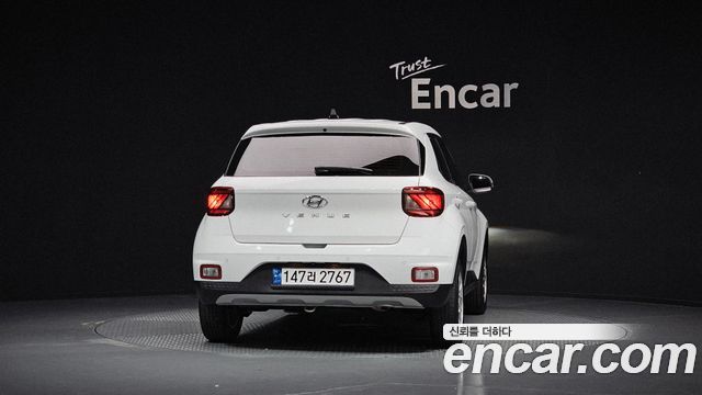 Hyundai Venue 2022 — photo 4