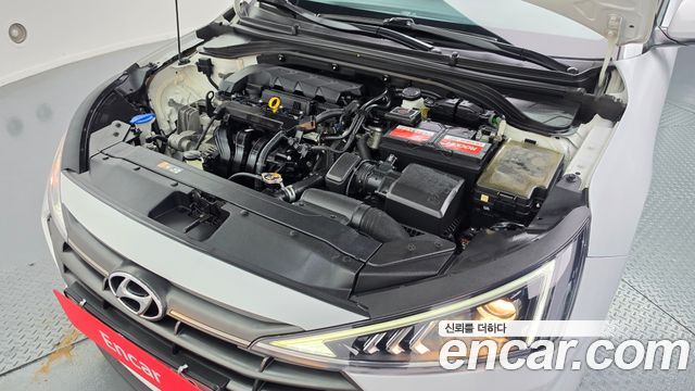 Hyundai AVANTE 2019 — photo 6