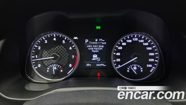 Hyundai AVANTE 2019 — photo 11