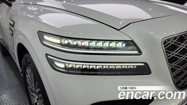 Genesis GV80 2024 — photo 8
