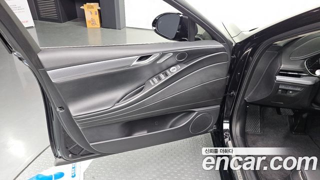 Genesis G80 2021 — photo 14