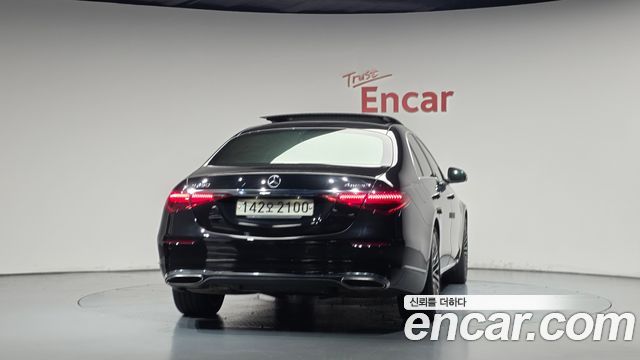 Mercedes-Benz S-Class 2022 — photo 4