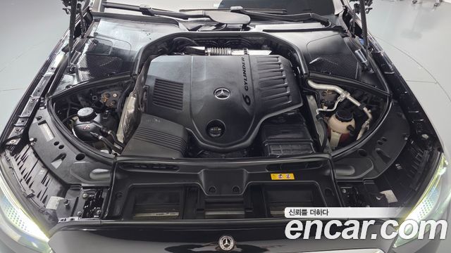 Mercedes-Benz S-Class 2022 — photo 6