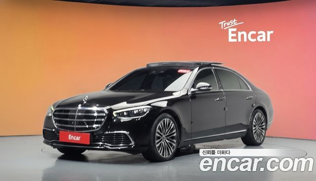 Mercedes-Benz S-Class 2022 — photo 1
