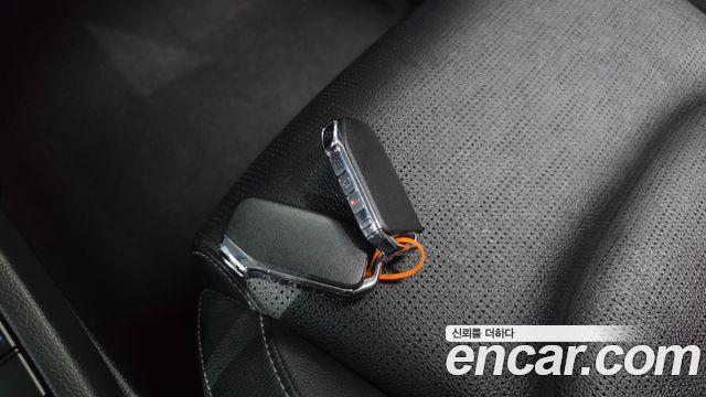 Kia K3 2022 — photo 21