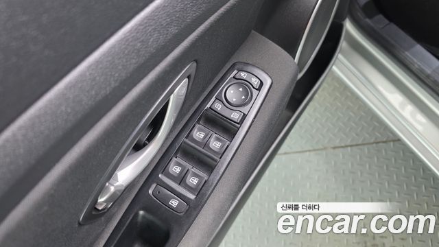 Renault Korea SM3 2016 — photo 28