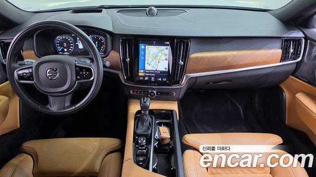 Volvo S90 2019 — photo 10