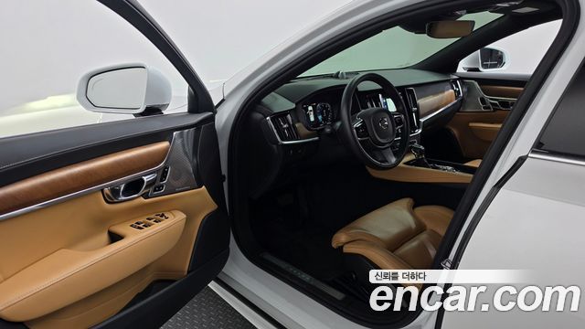 Volvo S90 2019 — photo 13