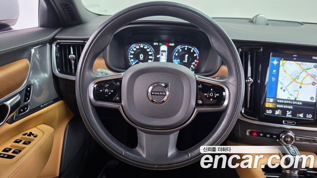 Volvo S90 2019 — photo 20