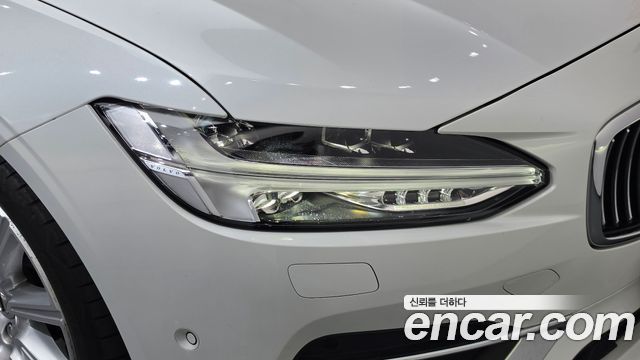 Volvo S90 2019 — photo 8