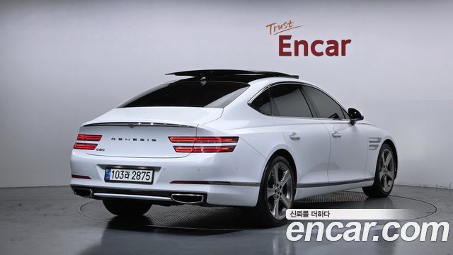 Genesis G80 2022 — photo 2