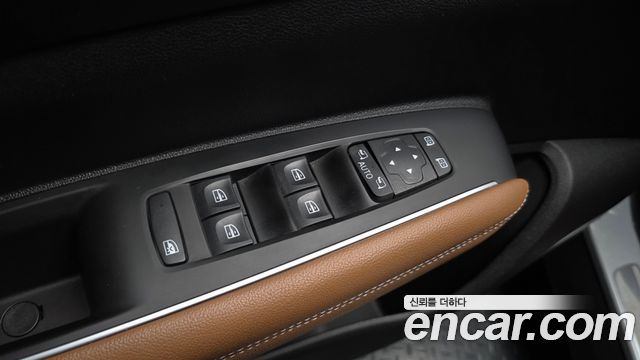 Renault Korea QM6 2023 — photo 29