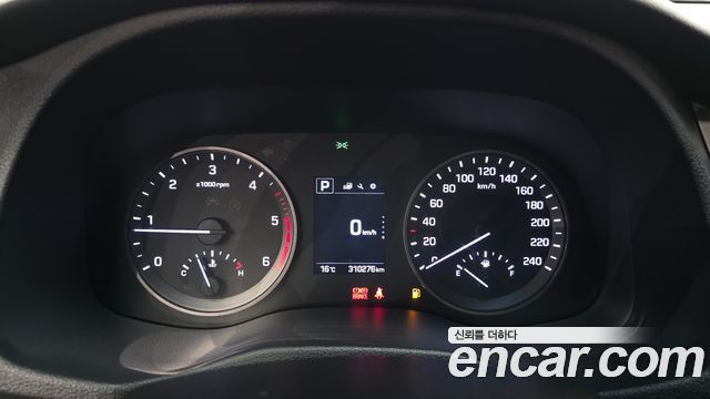 Hyundai Tucson 2016 — photo 8