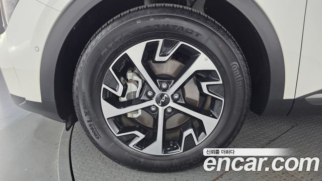 Kia Sportage 2023 — photo 5