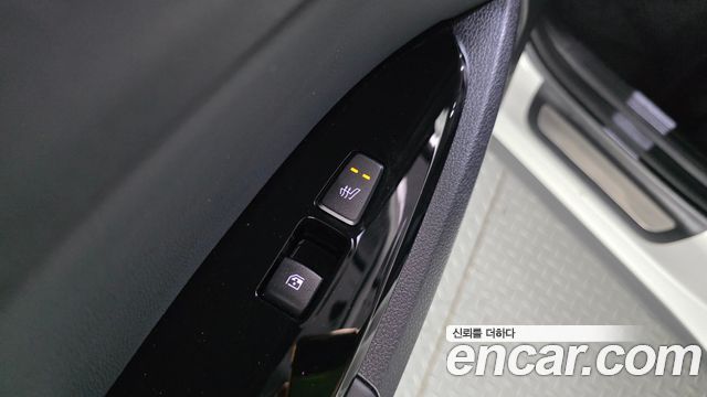 Kia Sportage 2023 — photo 35