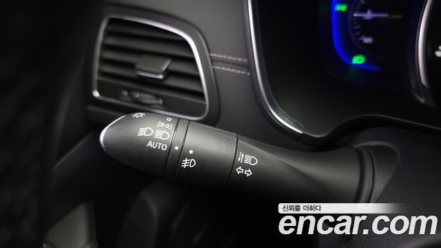 Renault Korea SM6 2016 — photo 25
