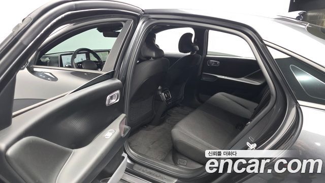 Hyundai Ioniq6 2025 — photo 18