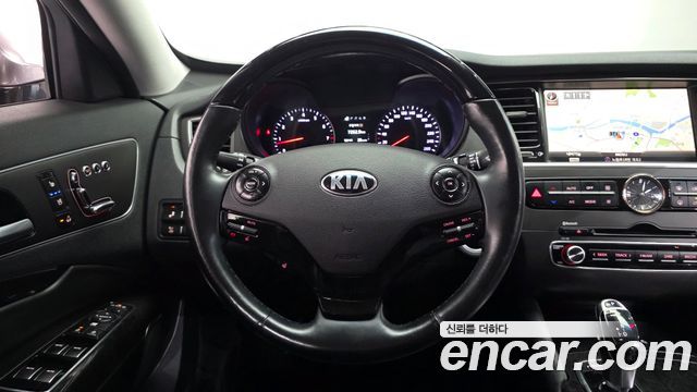 Kia K9 2014 — photo 13