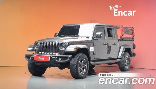 Jeep Gladiator 2023 — photo 1