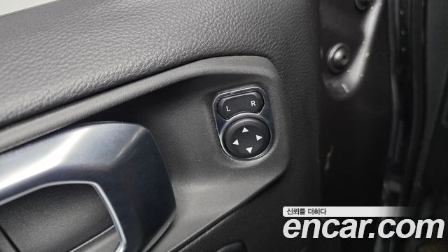 Jeep Gladiator 2023 — photo 30