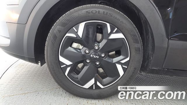 Kia Niro 2023 — photo 5