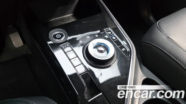 Kia Niro 2023 — photo 12