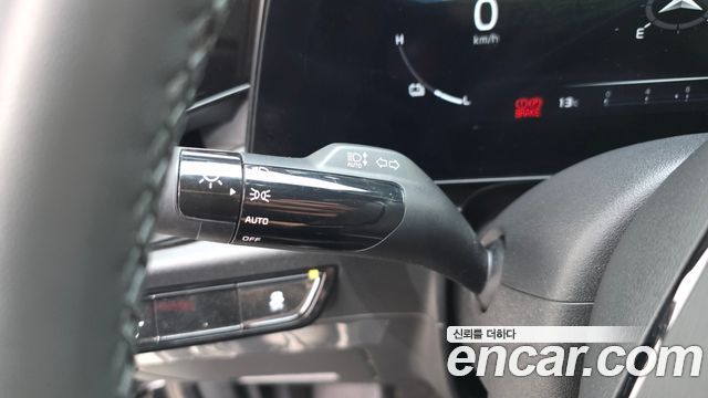 Kia Niro 2023 — photo 28